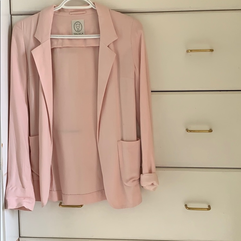 Aritzia: TALULA Blazer